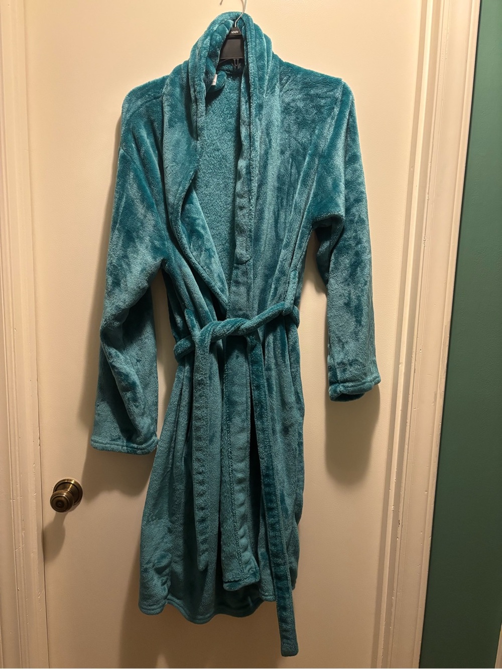 Plush Teal Bathrobe - Cozy Shawl Collar Robe